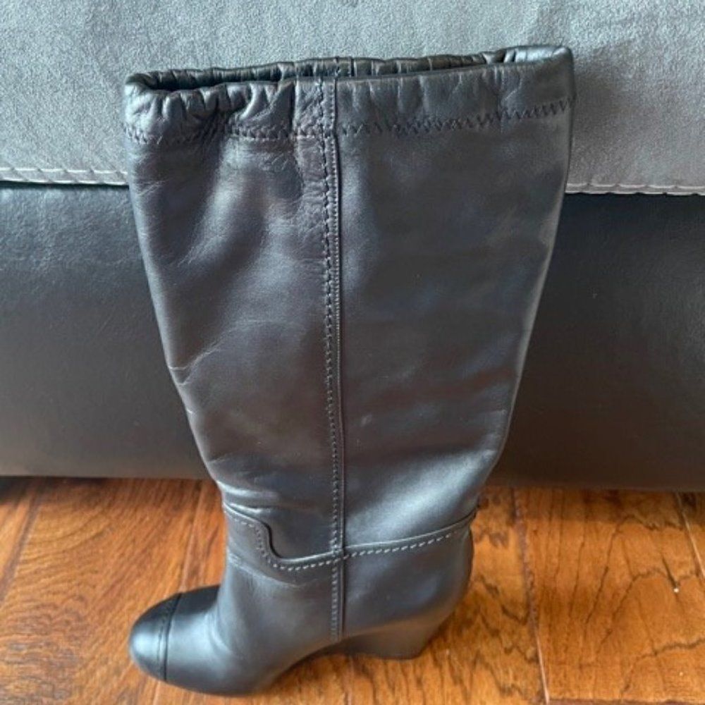 CHANEL Black Leather CC Logo Wedge Boots - Picture 12 of 14